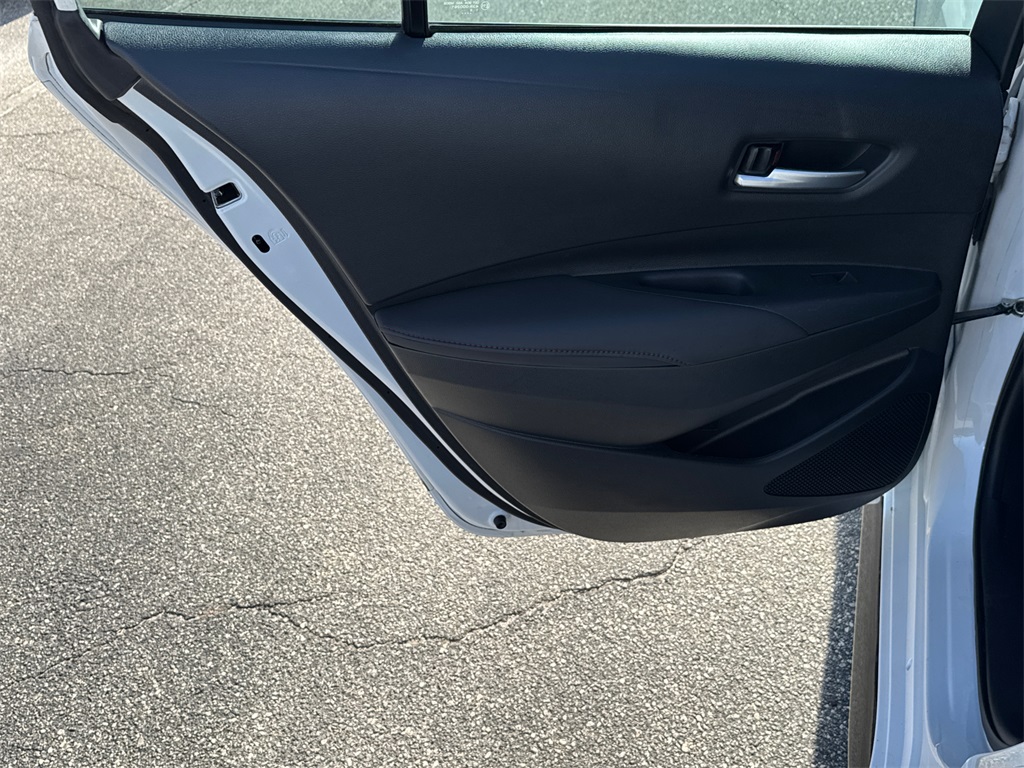2023 Toyota Corolla SE photo 21