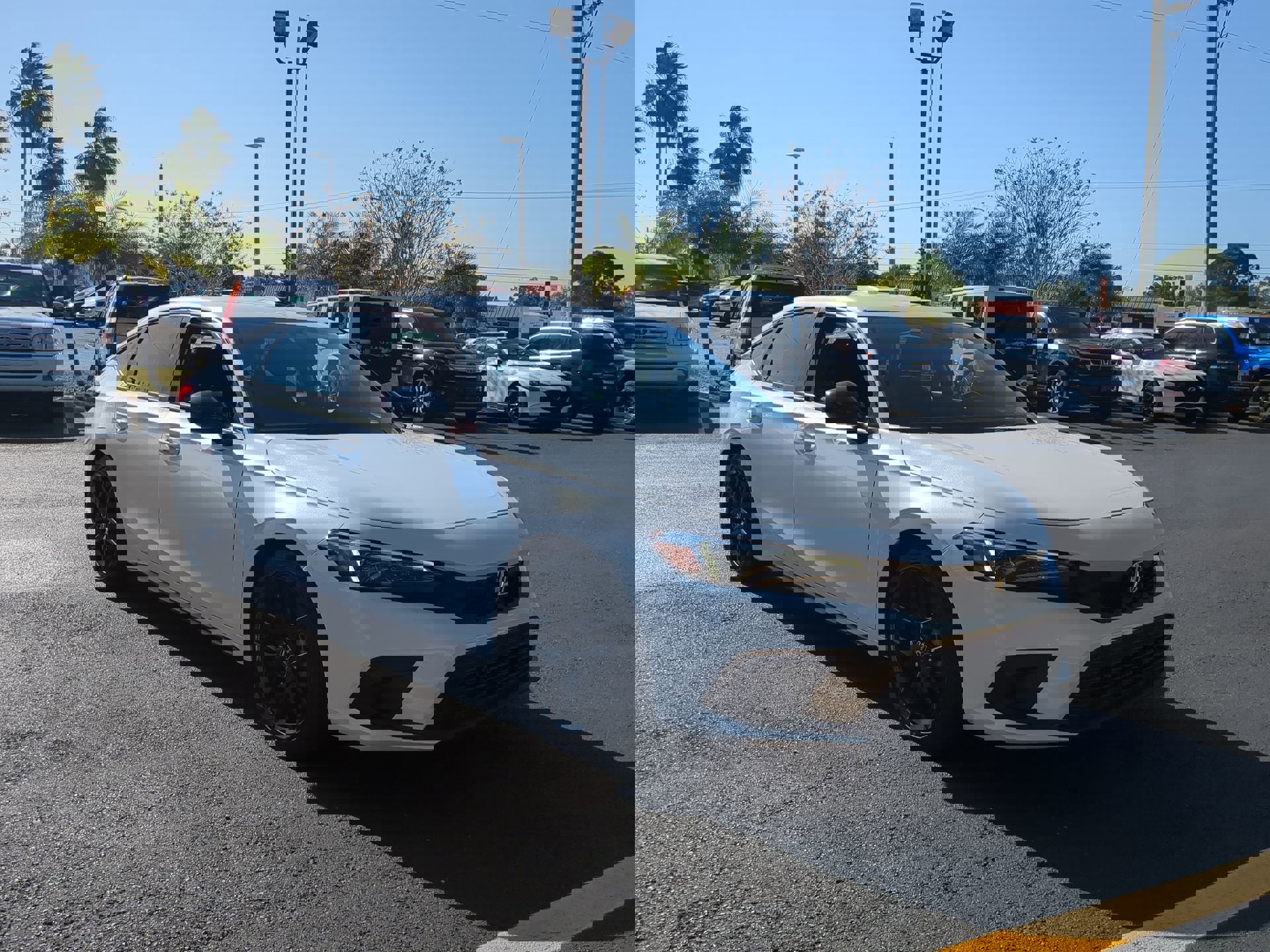 2024 Honda Civic Hatchback Sport's photo