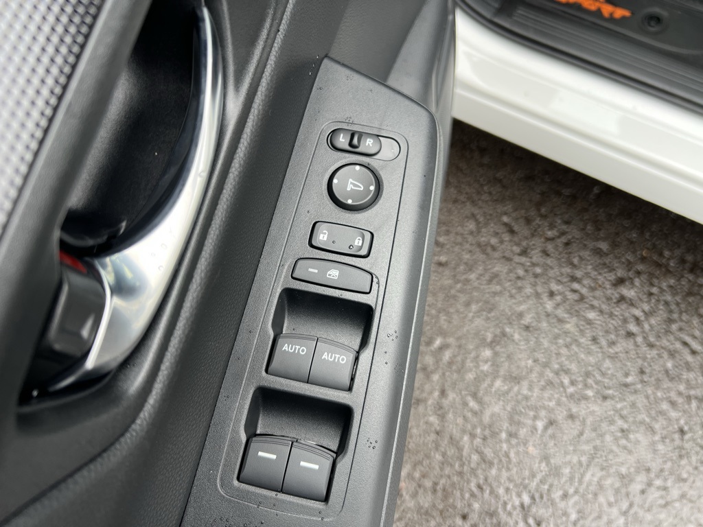 2026 Honda CR-V Hybrid photo 9