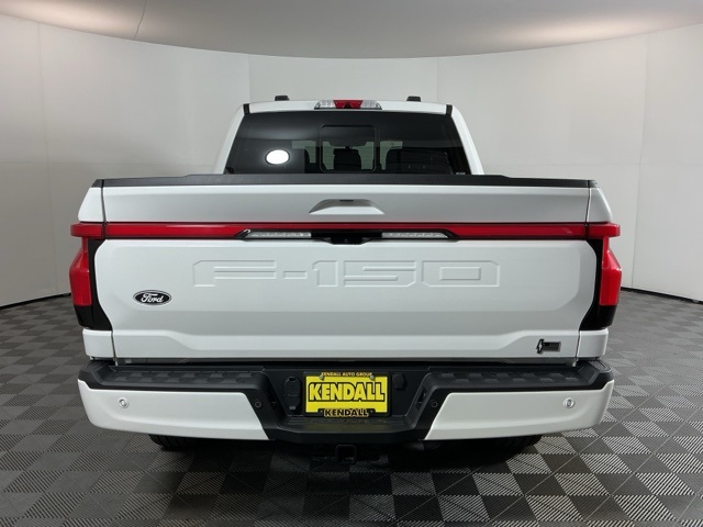2025 Ford F-150 Lightning Platinum photo 3