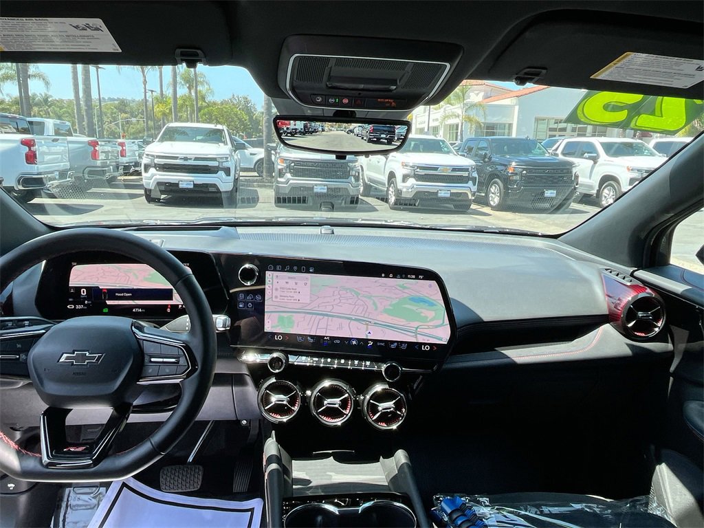 2025 Chevrolet Blazer EV RS photo 17