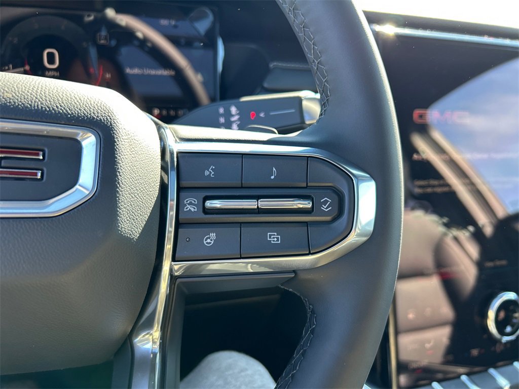 2026 GMC ACADIA - Image 19