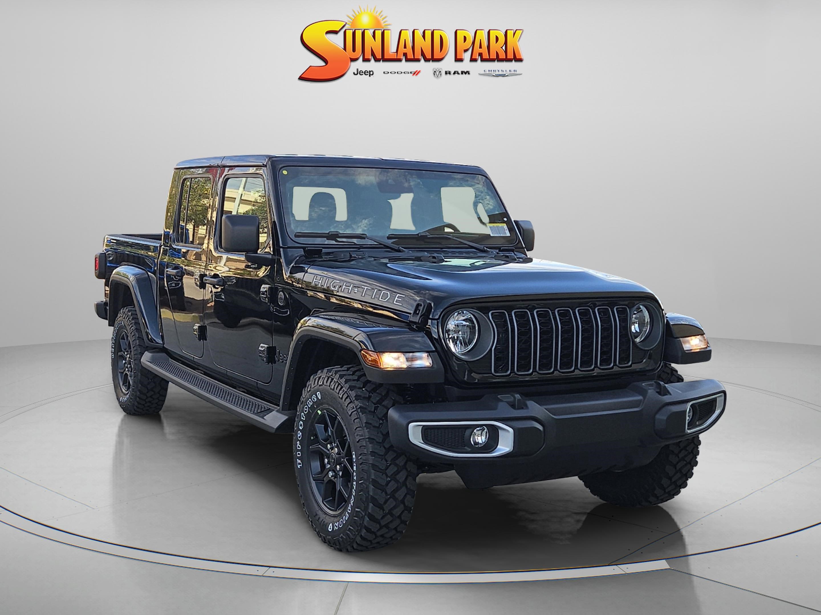 2025 Jeep Gladiator High Tide's photo