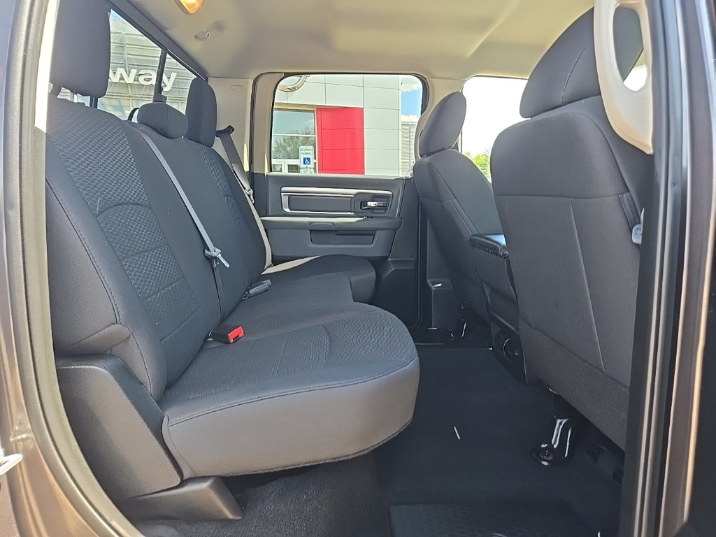 2019 Ram 1500 Classic Warlock photo 22