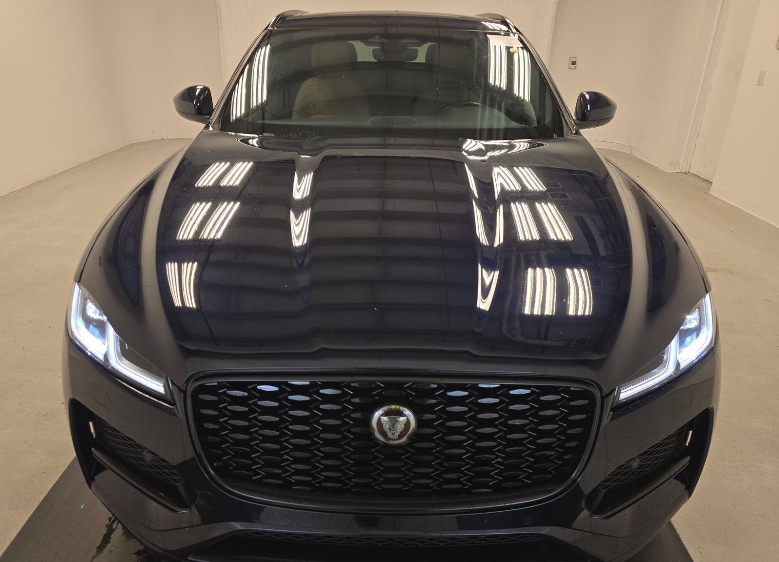 2023 Jaguar F-PACE P250 S photo 5