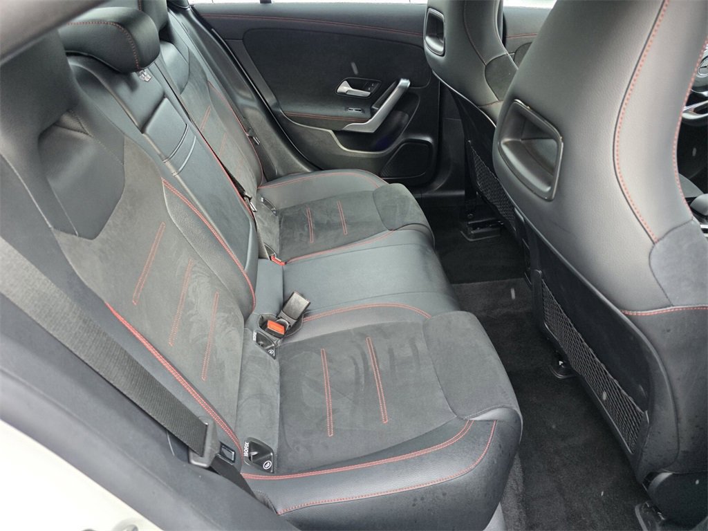 2023 Mercedes Benz CLA 250 photo 24