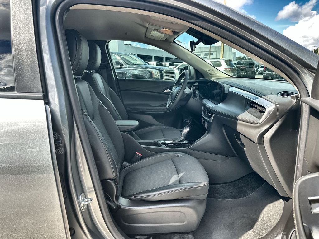 2024 Buick Encore GX Preferred photo 24