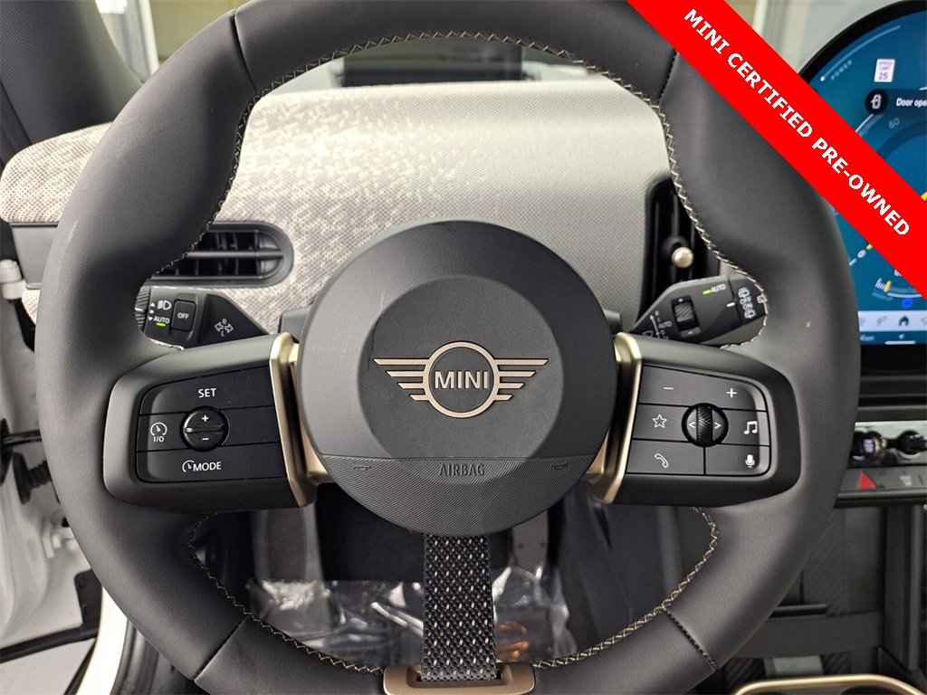 2025 Mini Cooper 2 Door Hardtop Signature photo 22