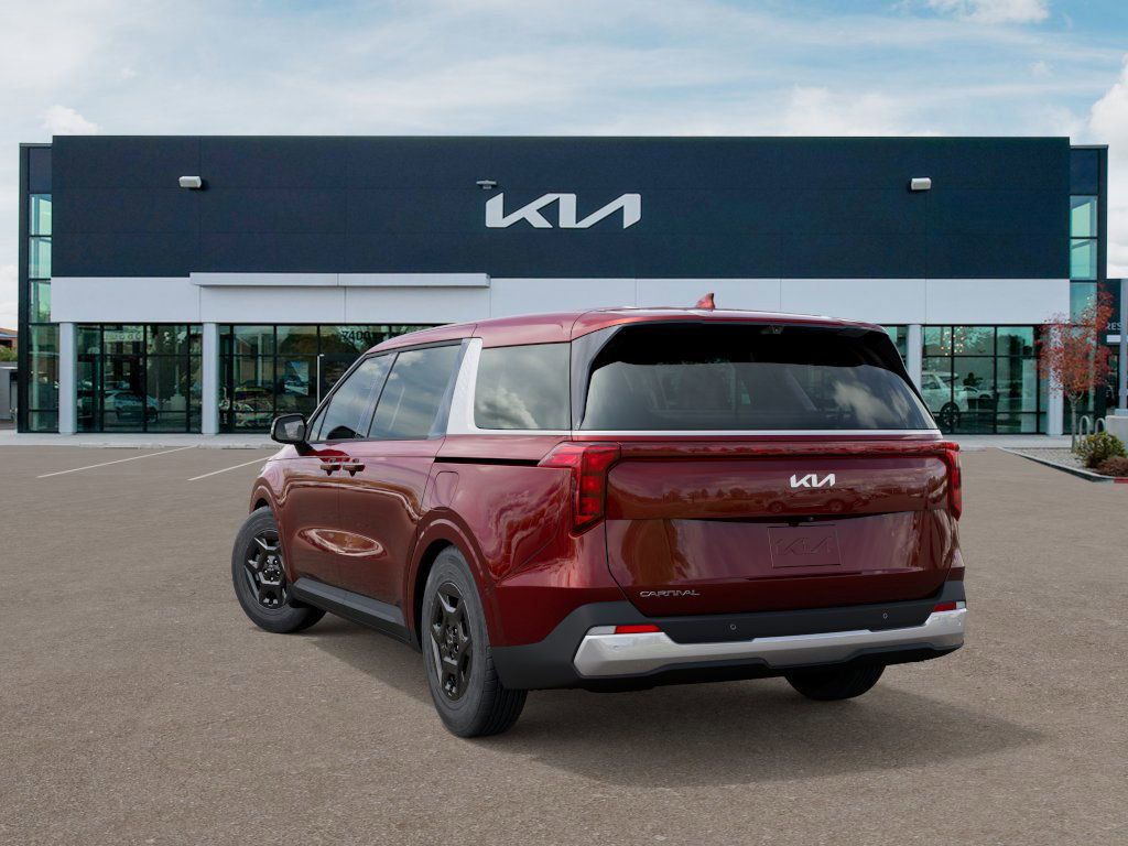 2026 Kia Carnival LXS photo 4