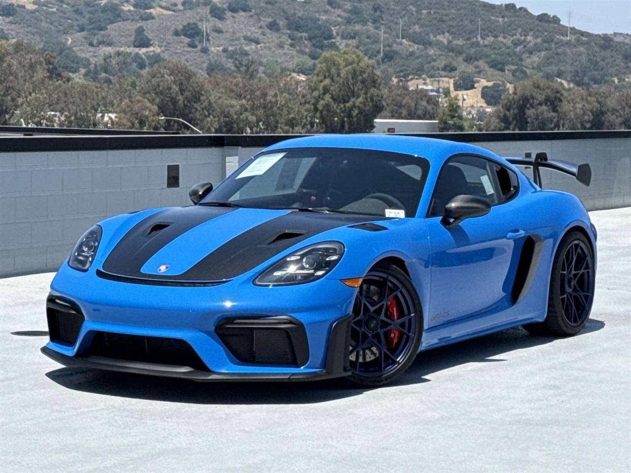 ポルシェ 718 Cayman GT4 - Spectrum Edition Porsche 718 Cayman GT4 RS | Porsche USA