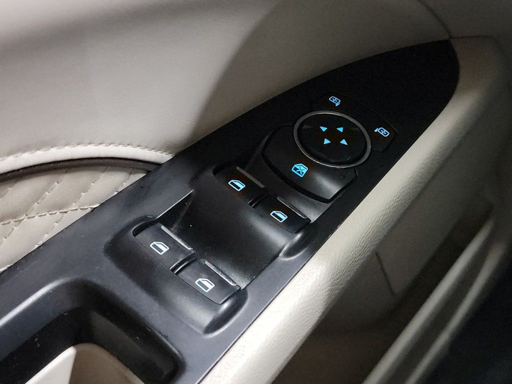 2017 Ford Fusion Platinum photo 20