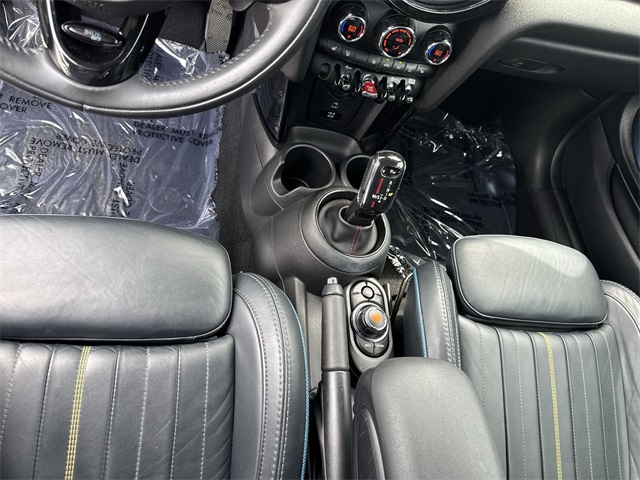2021 Mini Cooper Convertible S photo 22