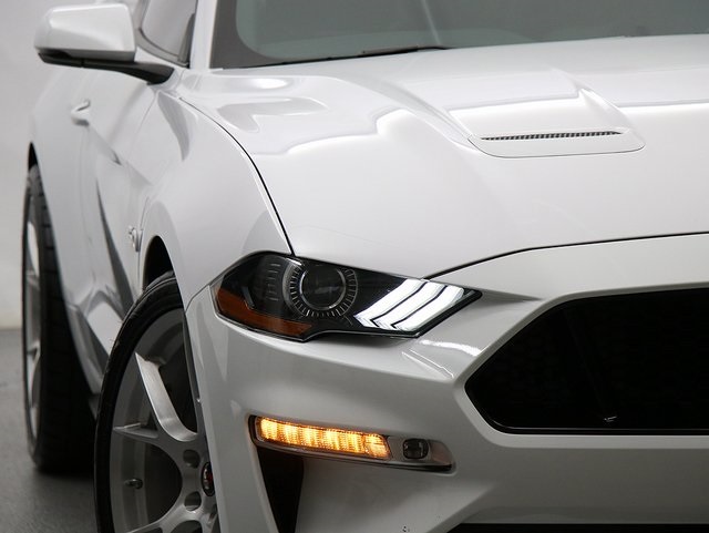 2022 Ford Mustang GT Premium photo 4