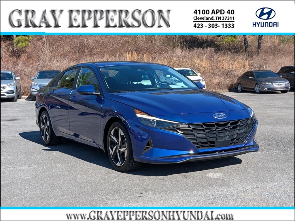 2023 Hyundai Elantra SEL's photo