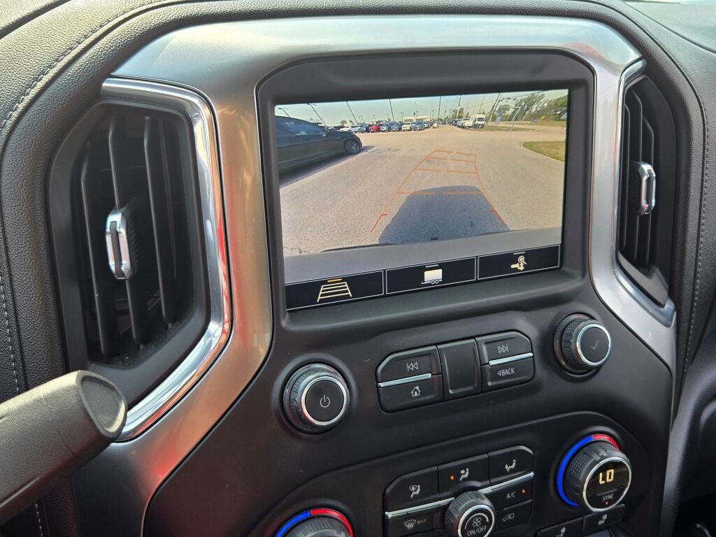 2020 Chevrolet Silverado 1500 RST photo 24