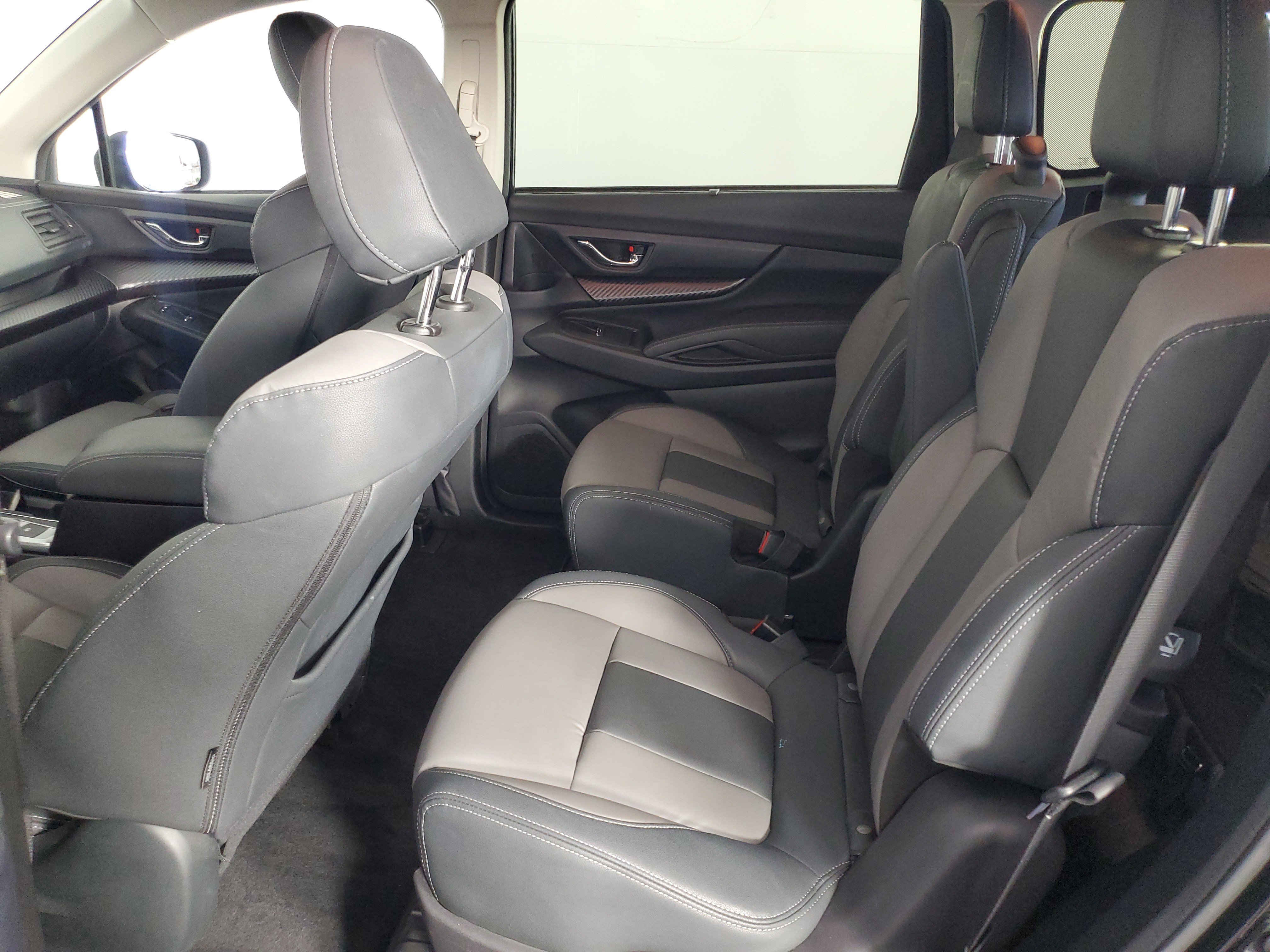 Used 2022 Crystal Black Silica Subaru Onyx Edition image 13