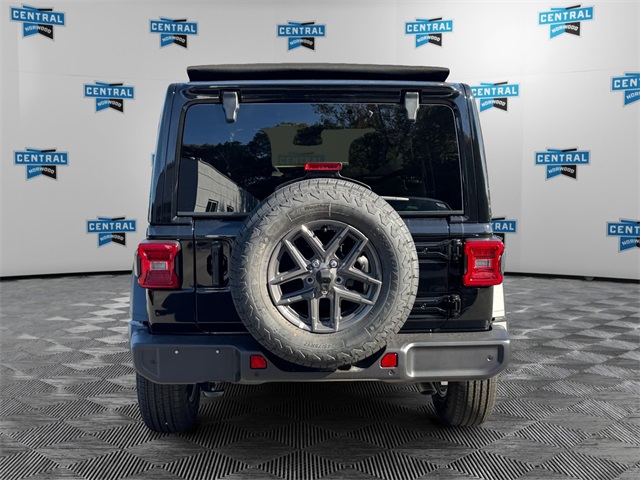 2025 Jeep Wrangler Sport S photo 4