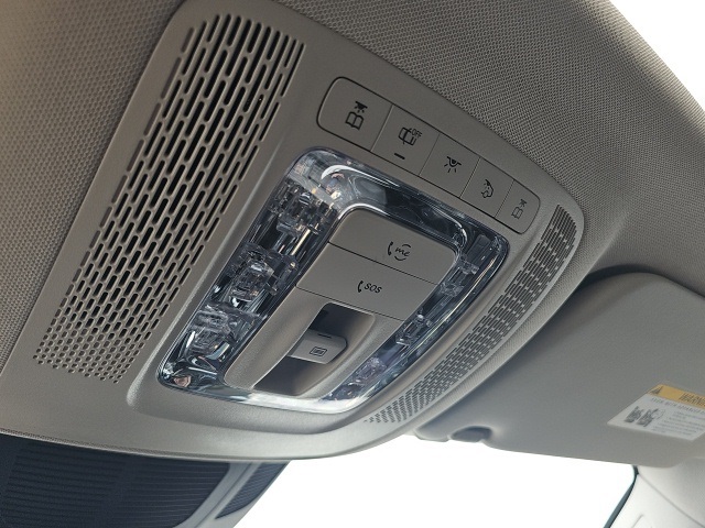 2026 Mercedes Benz GLS 450 4MATIC photo 26
