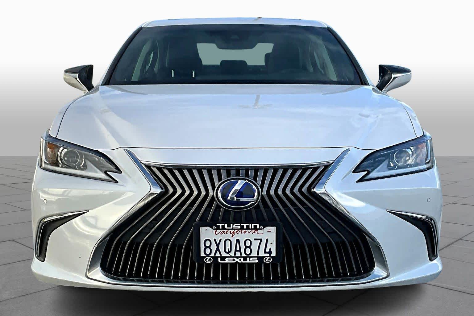 2021 Lexus ES Premium photo 3