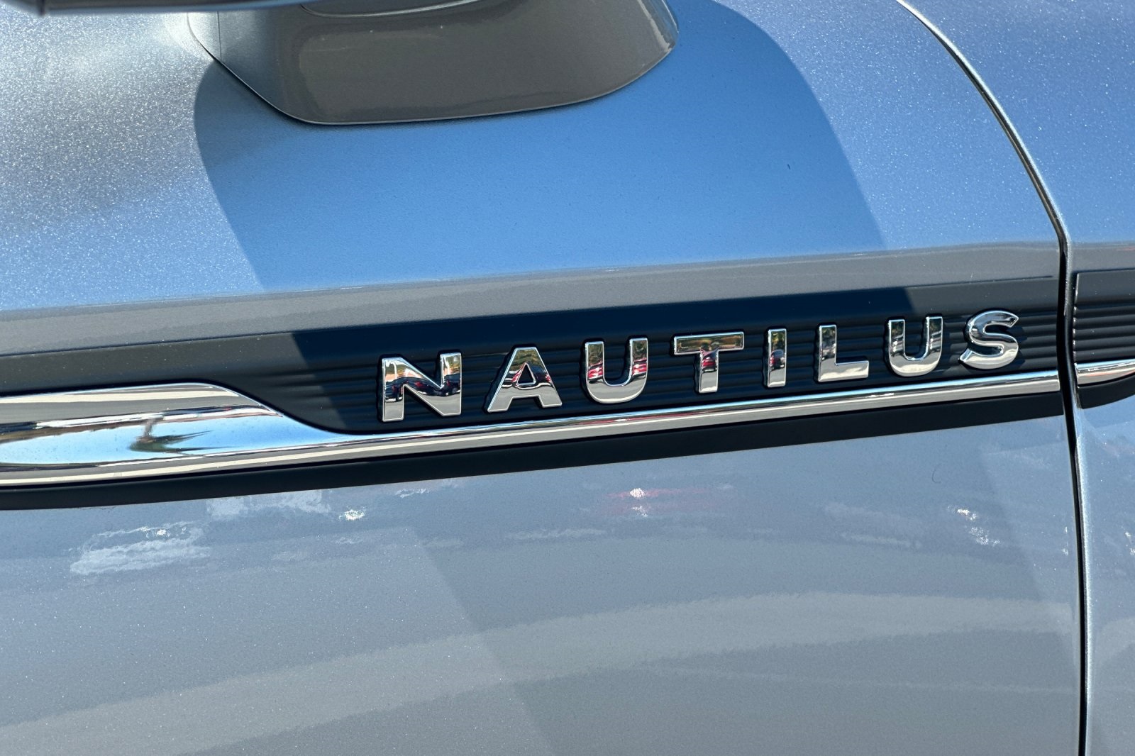2021 Lincoln Nautilus Standard photo 22