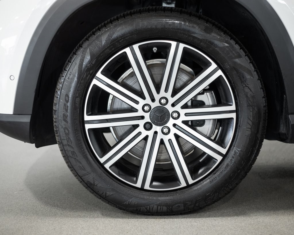 2024 Mercedes Benz GLE 4MATIC 450 photo 4