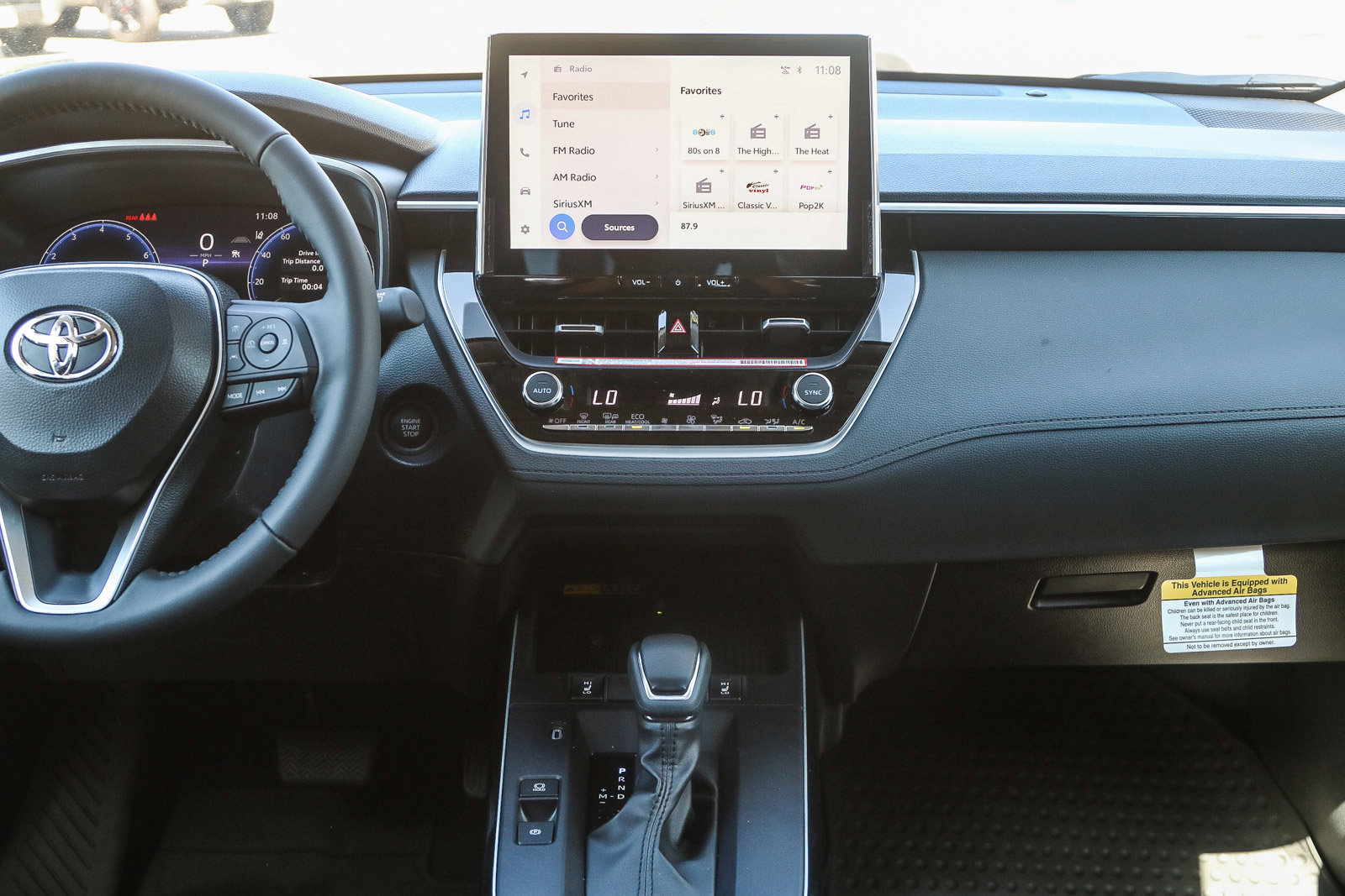 2026 Toyota Corolla Cross XLE photo 10