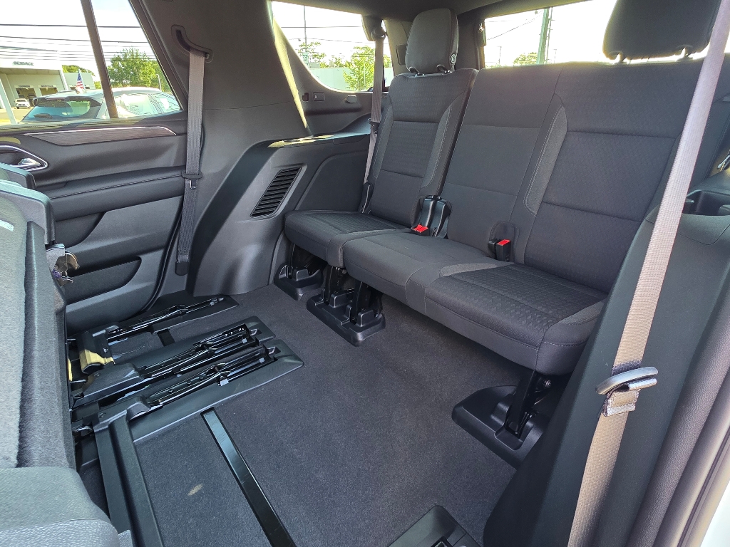 2023 Chevrolet Tahoe LS photo 25