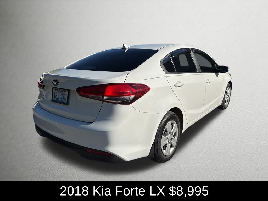 2018 Kia Forte LX Base photo 3