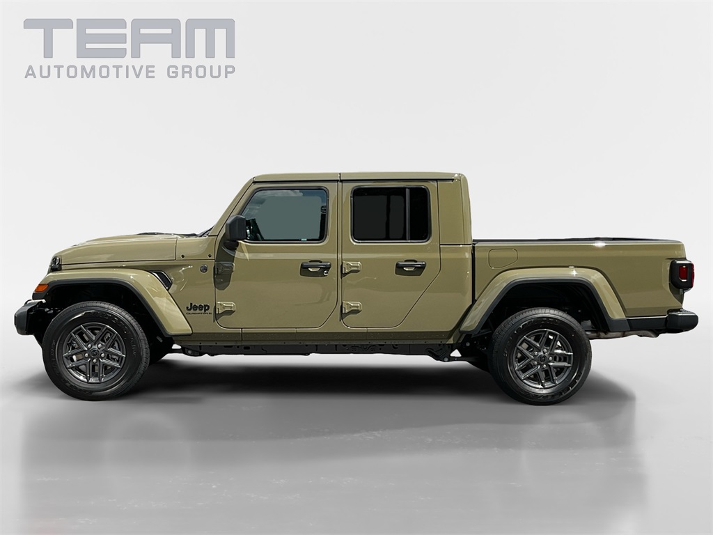 2025 Jeep Gladiator Sport S photo 4