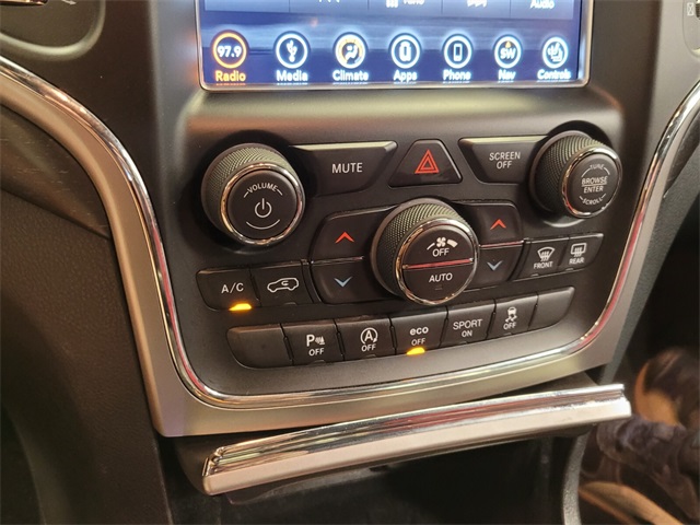 2018 Jeep Grand Cherokee Laredo photo 18
