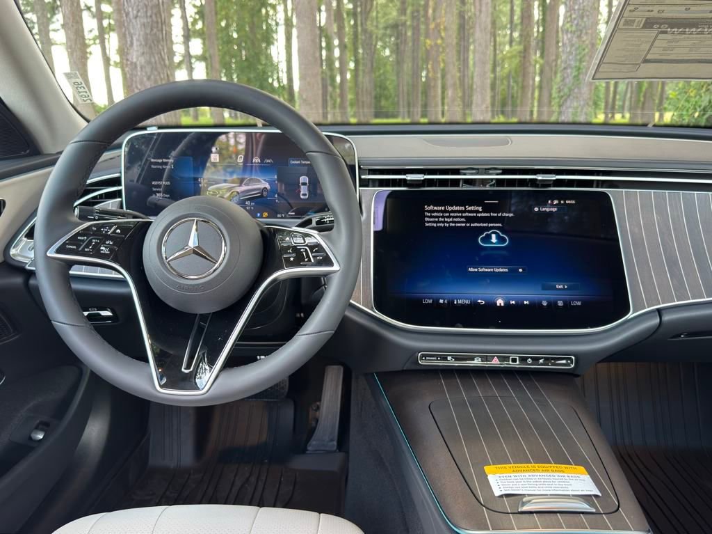 2026 Mercedes Benz E 350 4MATIC Sedan photo 2