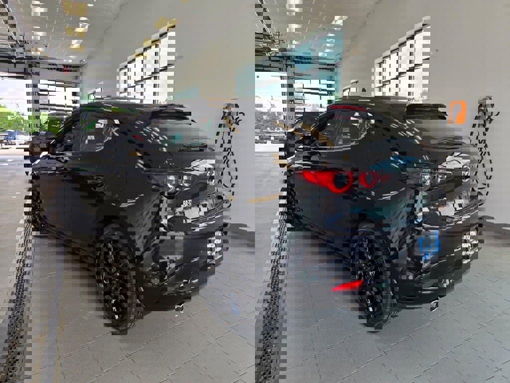 2025 Mazda Mazda3 2.5 Select Sport photo 12