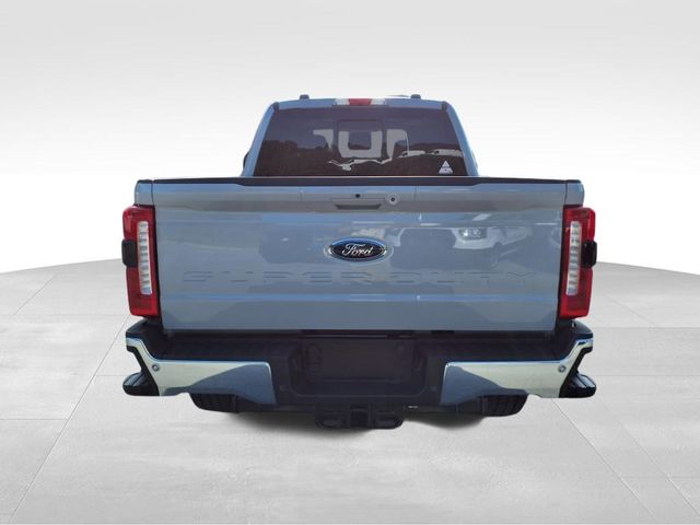 2026 Ford F-350 Lariat photo 6