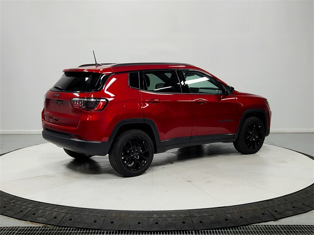 2025 Jeep Compass Latitude photo 6