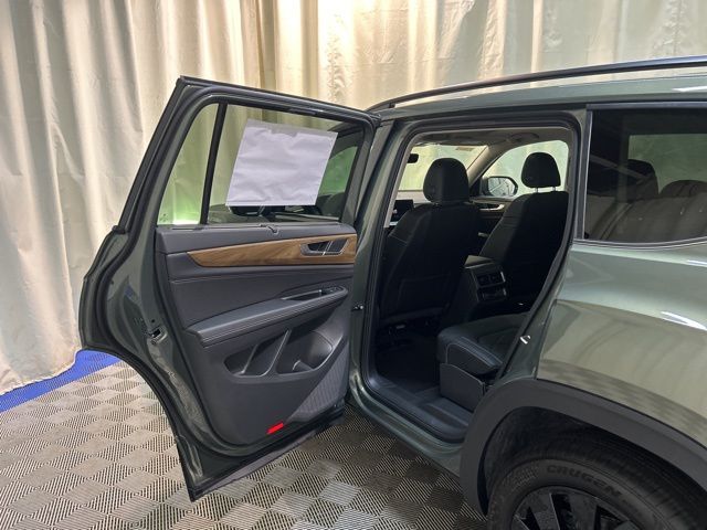 2026 Volkswagen Atlas SE Technology photo 22