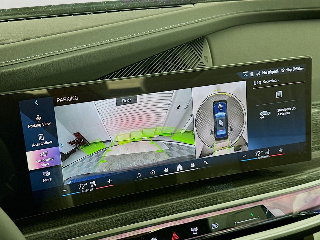 2026 Bmw 750e photo 13