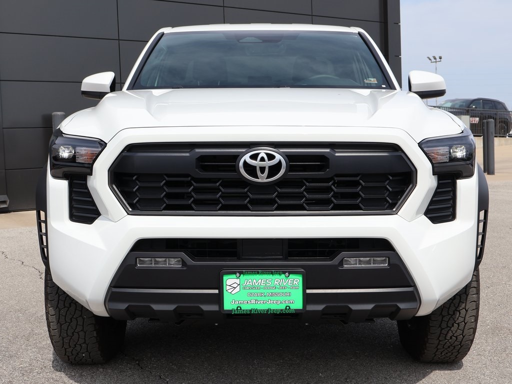 2025 Toyota Tacoma TRD Off-Road photo 7