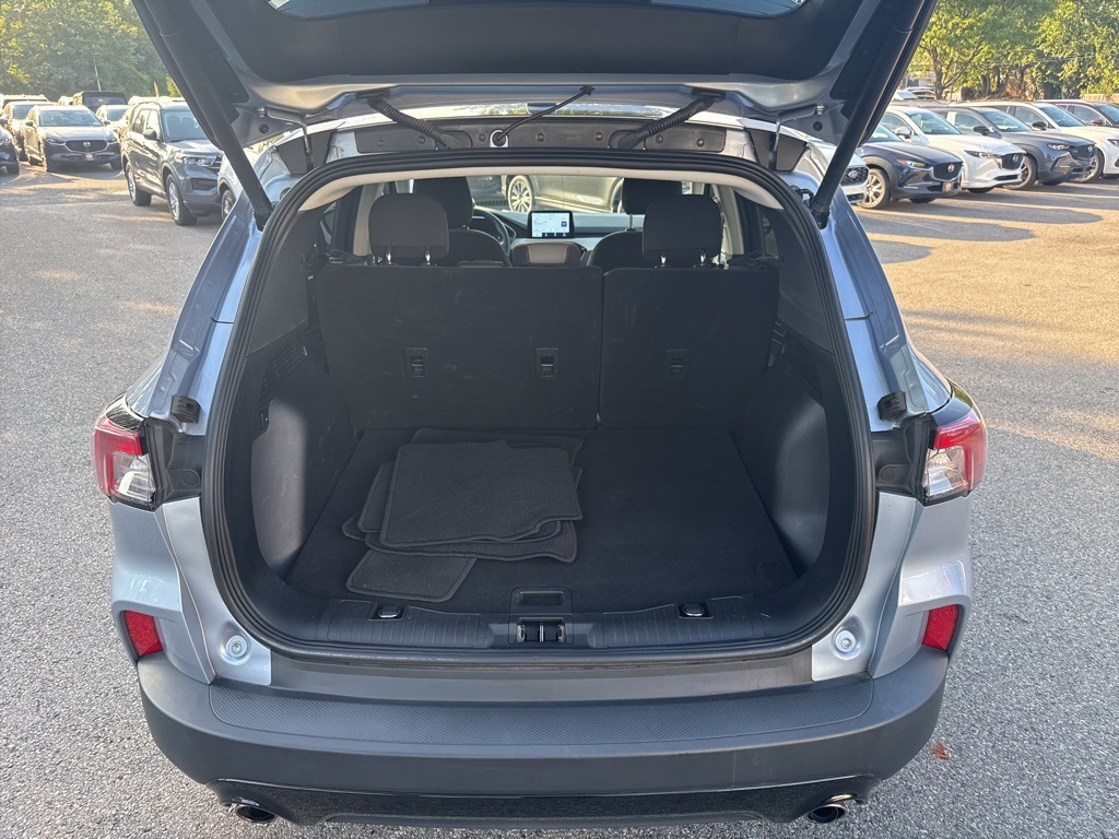 2022 Ford Escape SE photo 25