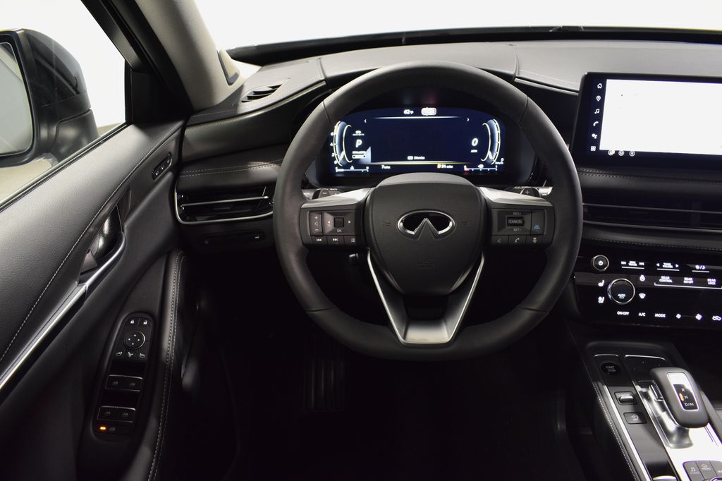 2026 Infiniti QX60 Luxe AWD photo 13