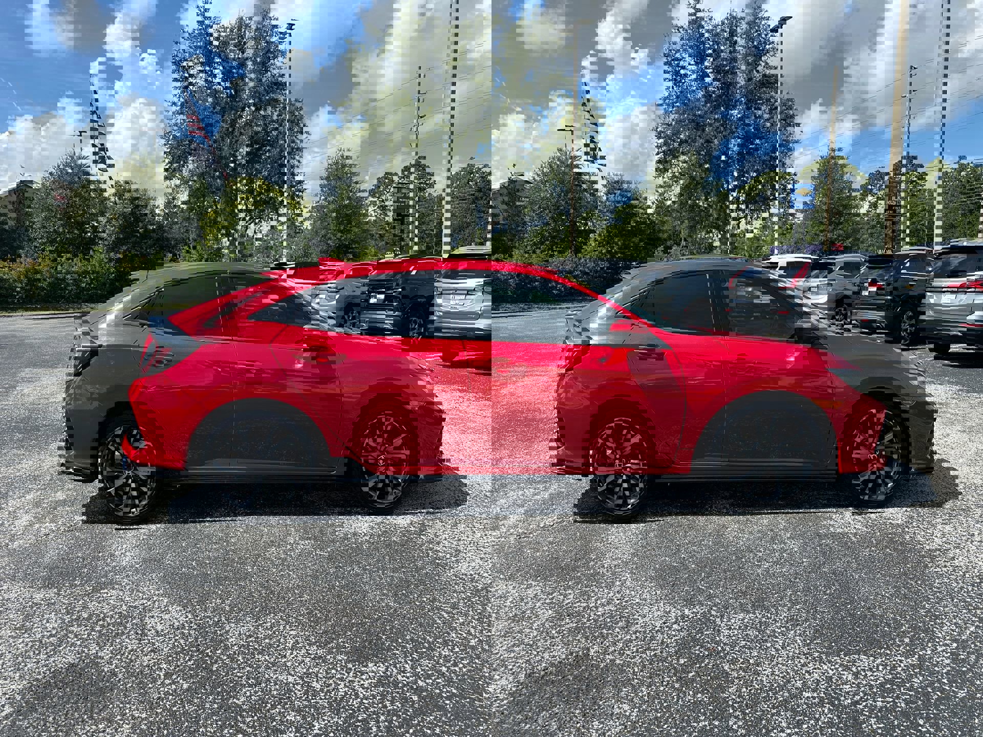 2017 Honda Civic Hatchback Sport photo 3