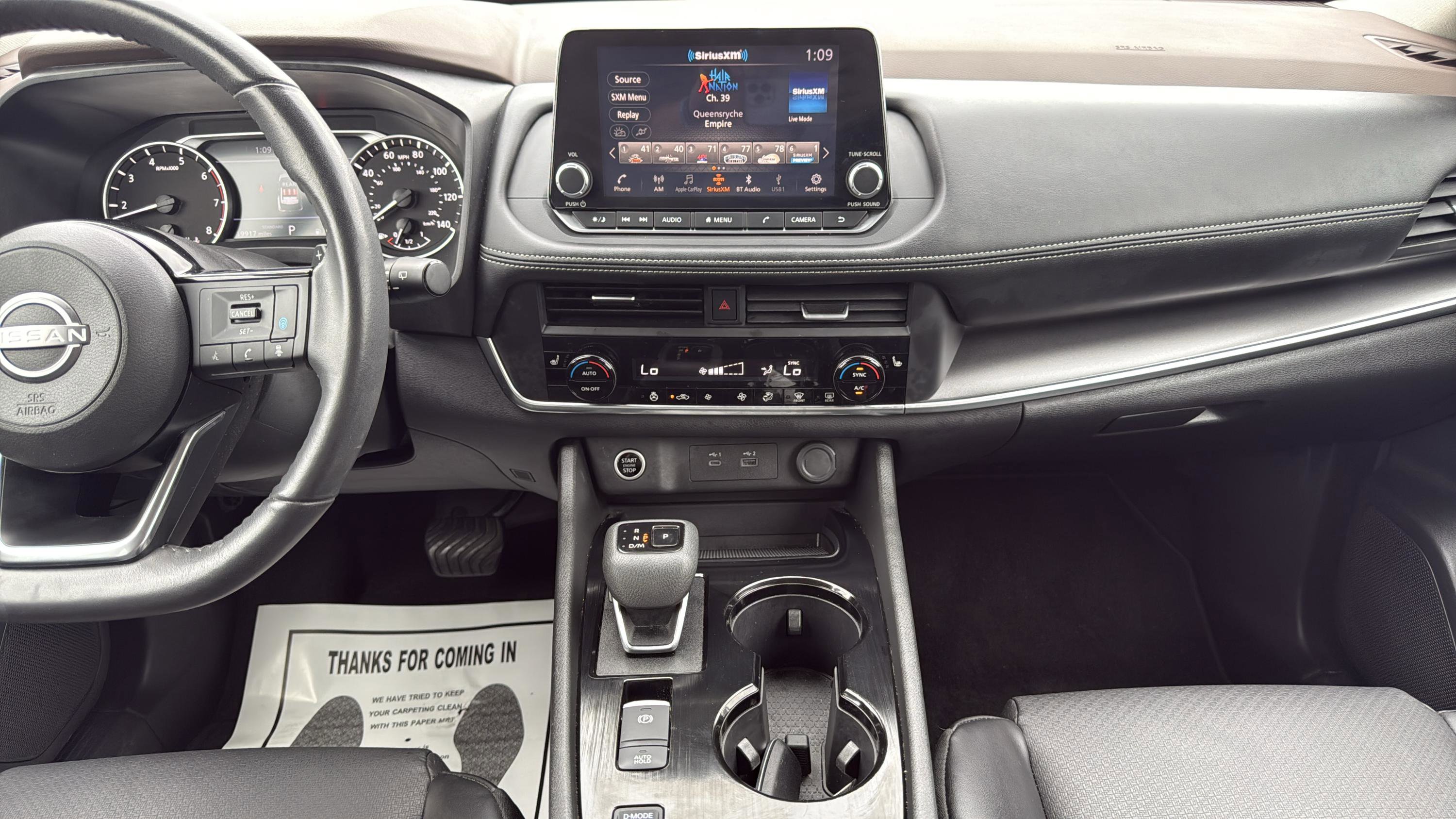 2023 Nissan Rogue SV photo 9