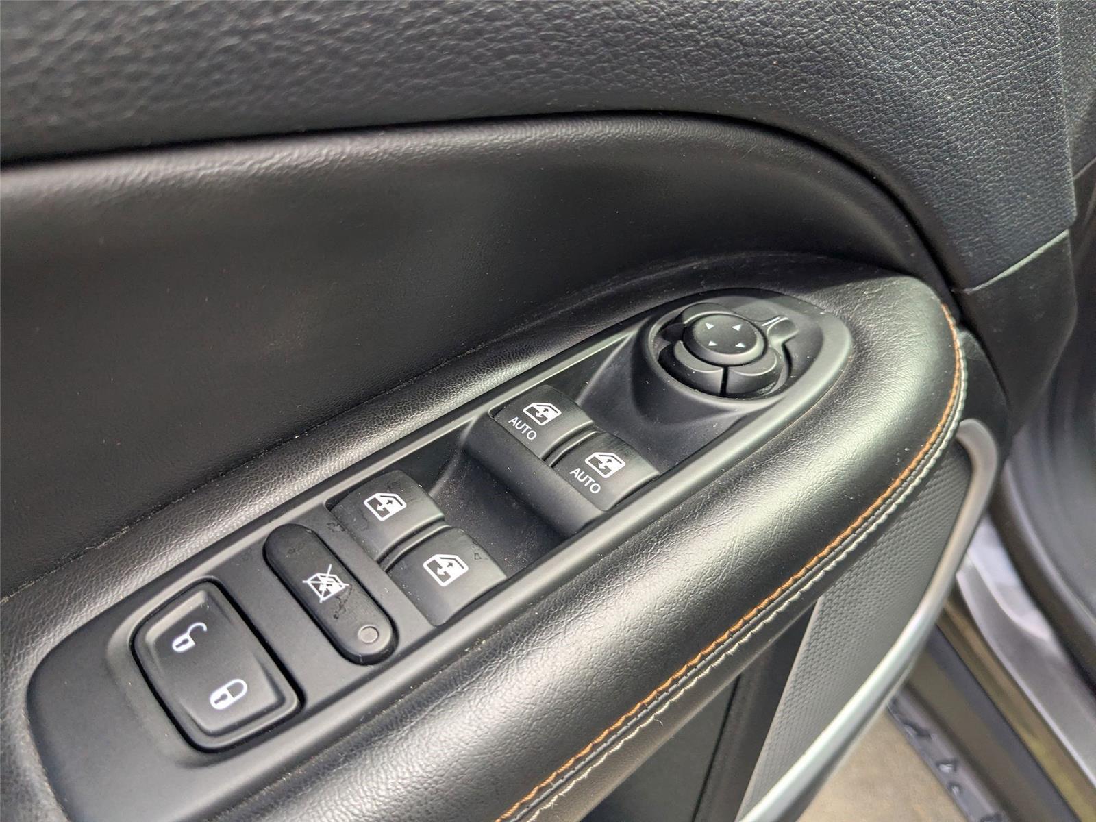 2017 Jeep Compass Latitude photo 11