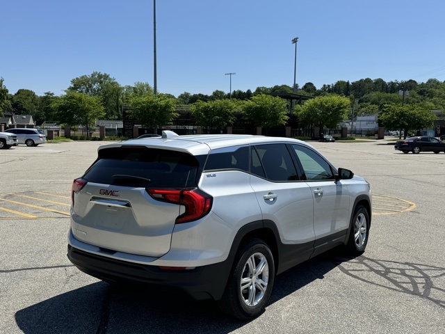 2020 Gmc Terrain SLE photo 4
