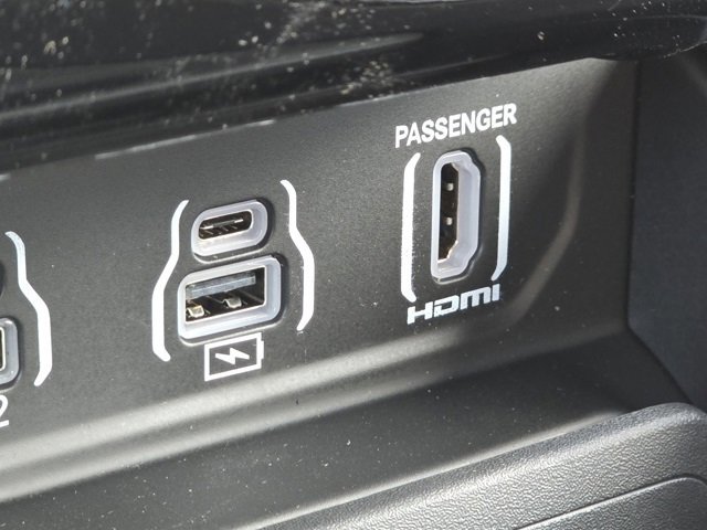 2026 Ram 1500 Laramie photo 10