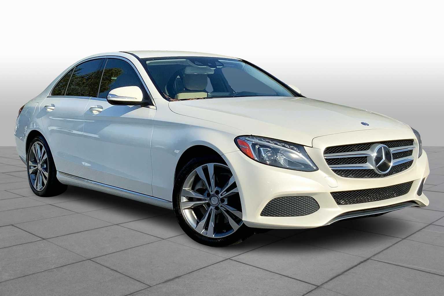 2015 Mercedes Benz C 300 4MATIC photo 2