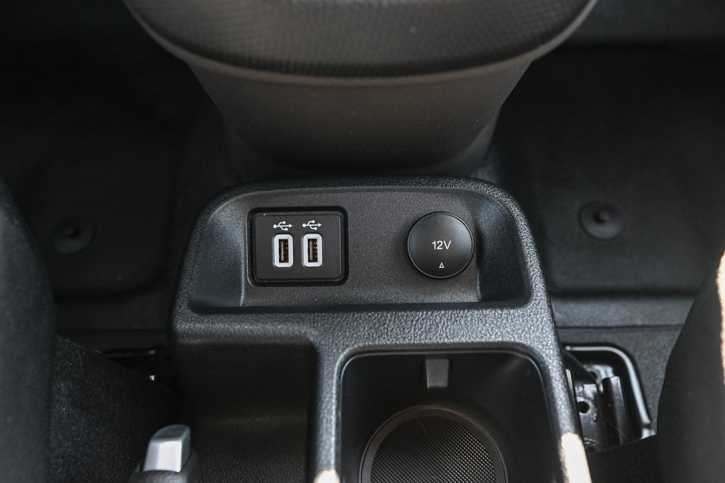 2022 Ford Transit Connect XL photo 29