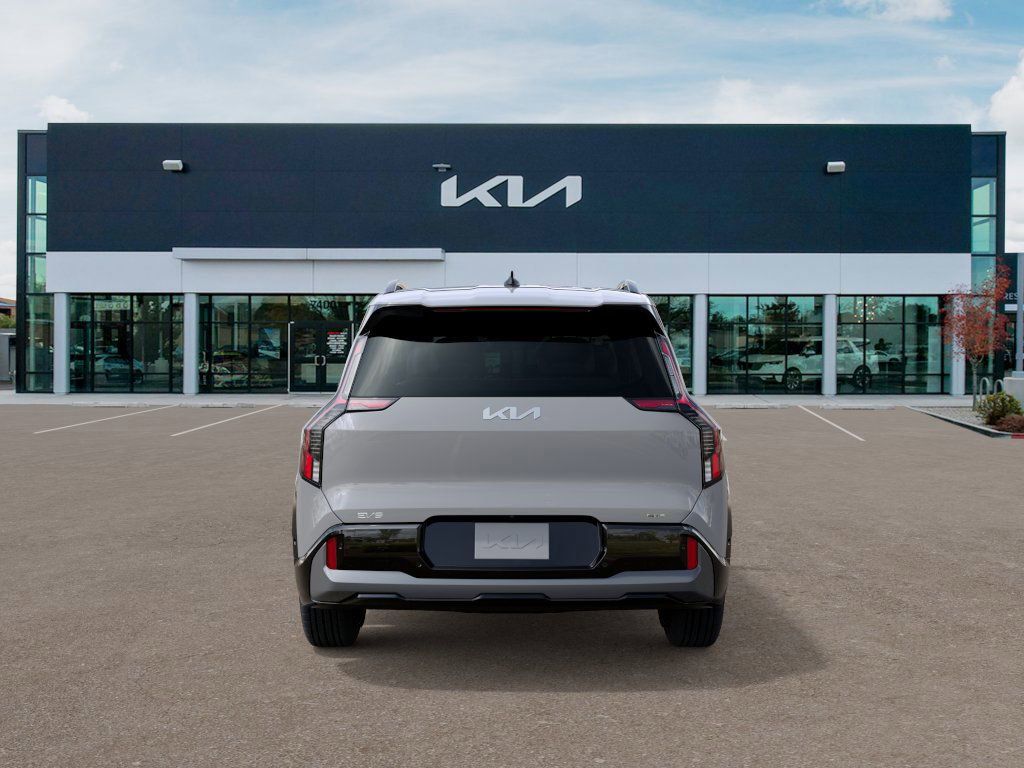 2026 Kia EV9 GT-Line photo 3