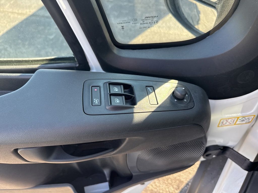 2025 Ram ProMaster 2500 photo 18