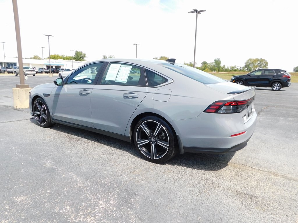 2023 Honda Accord Hybrid Sport photo 4