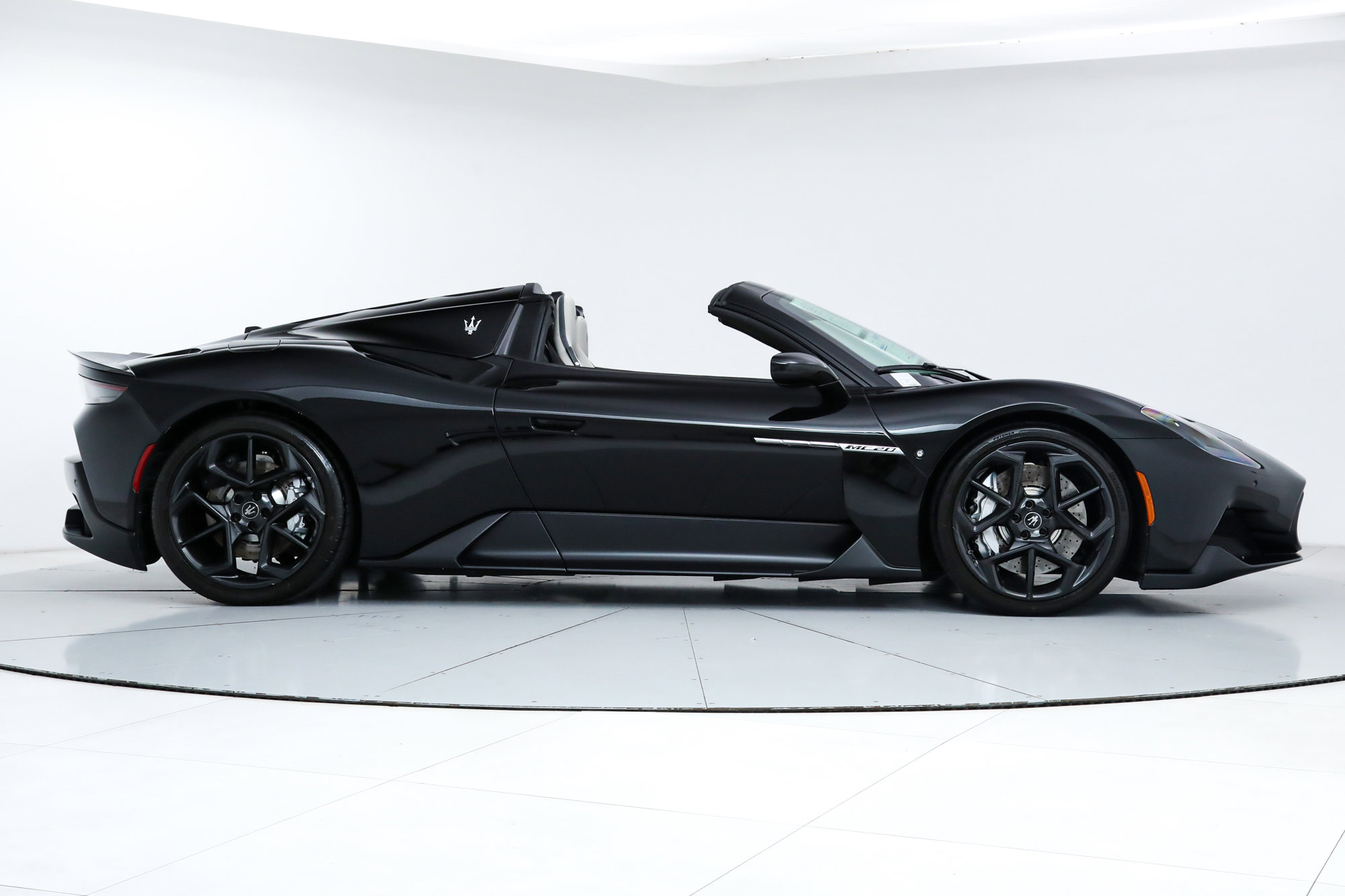 2023 Maserati MC20 Base Cielo photo 8